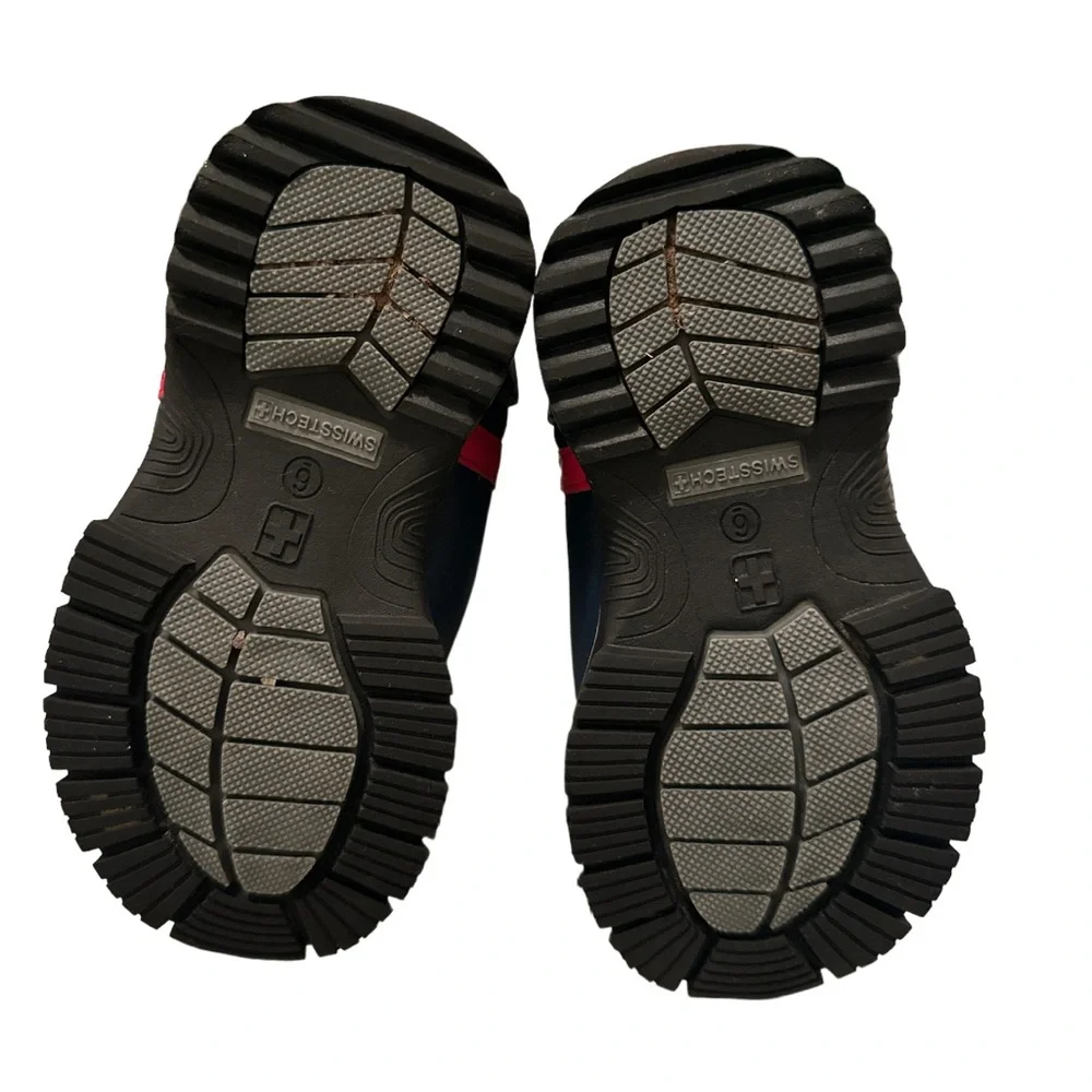 Swiss Tech Kids Boys ~Sz 6~ Winter Snow Boots 3M Thinsulate Insulated Waterproof